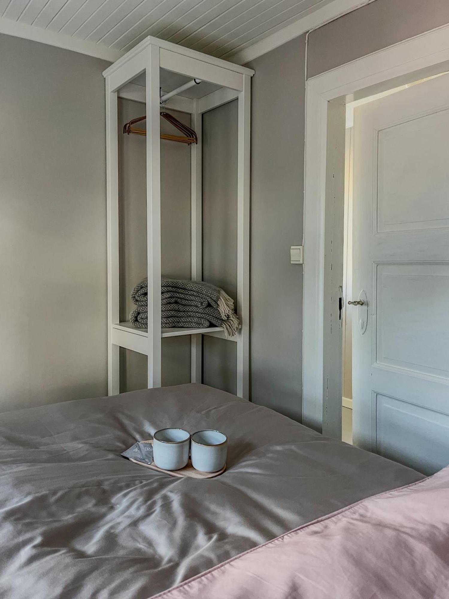 Husly Reine - Your Home With Reinebringen View エクステリア 写真