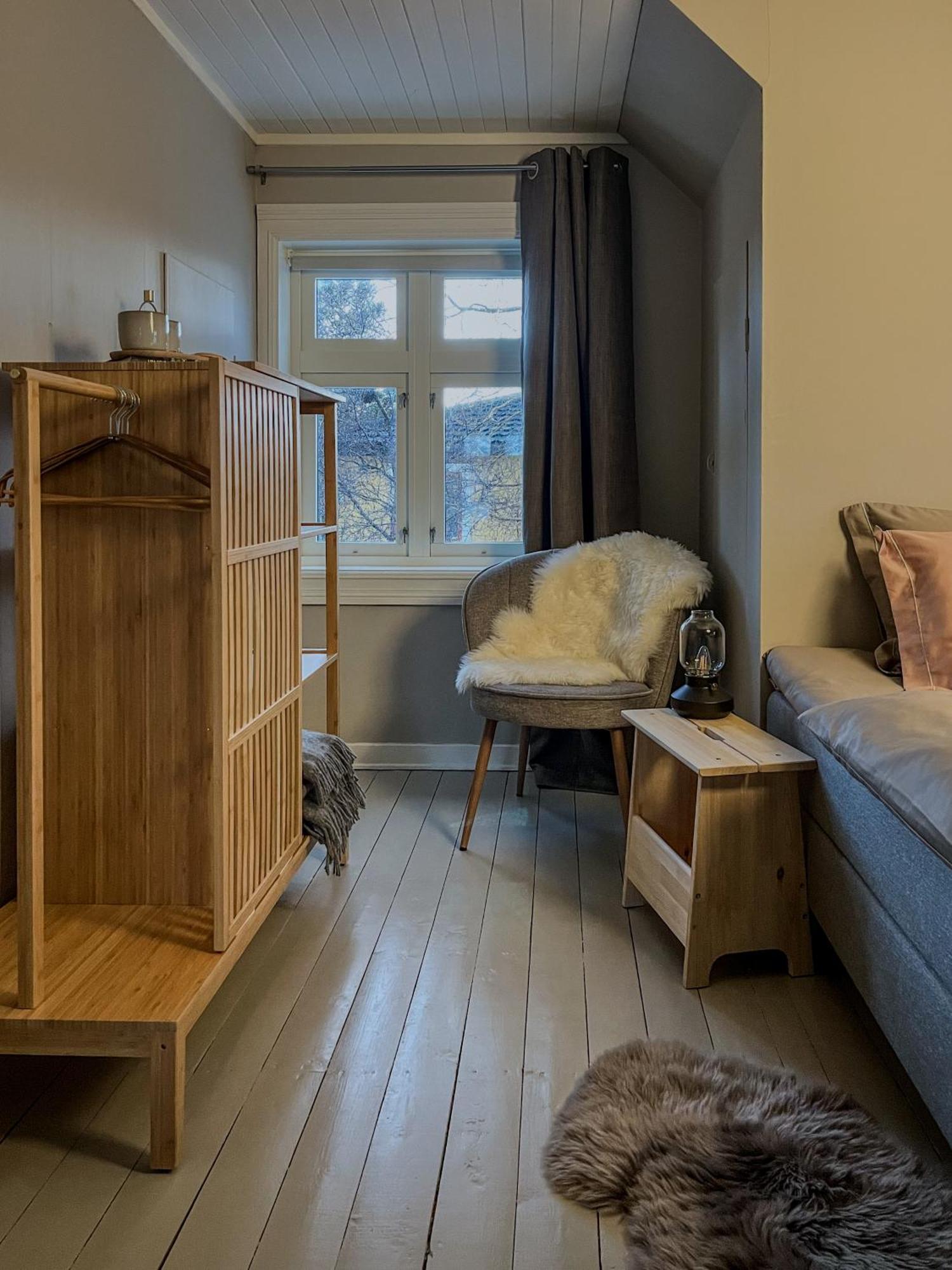 Husly Reine - Your Home With Reinebringen View エクステリア 写真